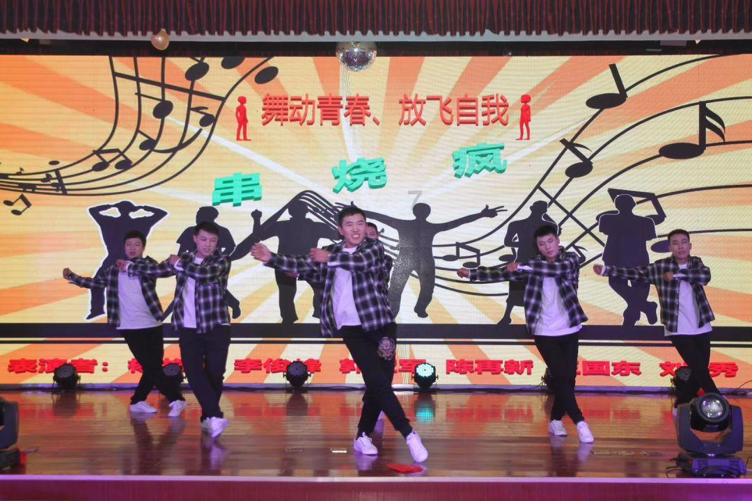 明星苏东坡:一起来看看他有哪些八卦吧